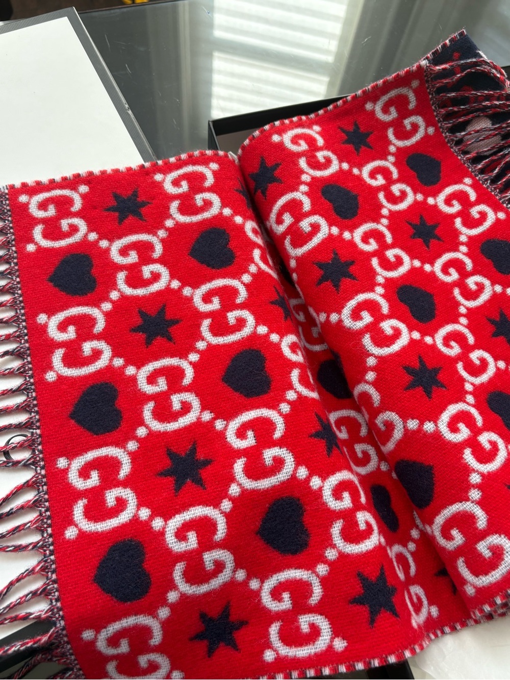 Gucci Heart & Star Scarf - Picture 3 of 7